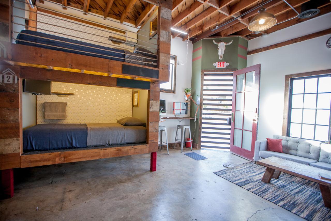 Podshare East Hollywood *